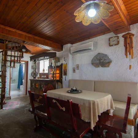 Traditional Village House Méson Yerakaríon Esterno foto