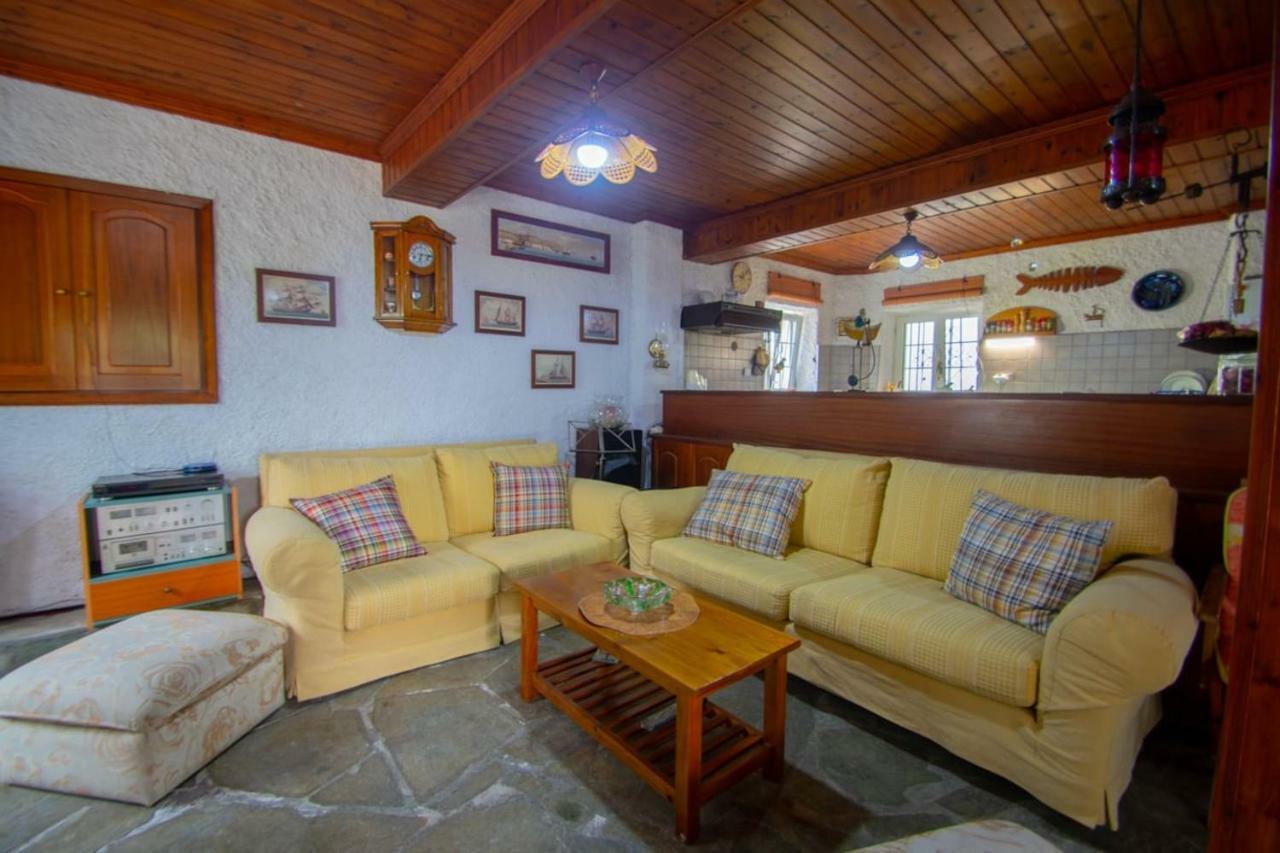 Traditional Village House Méson Yerakaríon Esterno foto